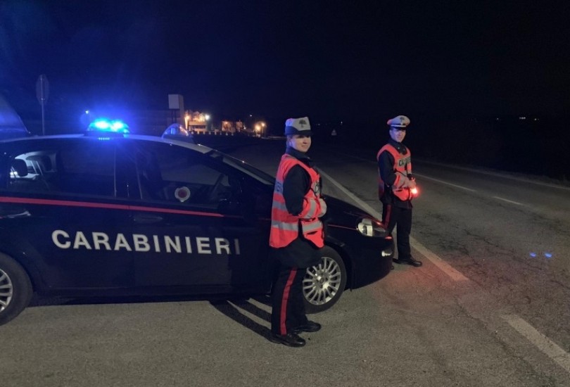 Furto e ricettazione: due denunciati dai Carabinieri